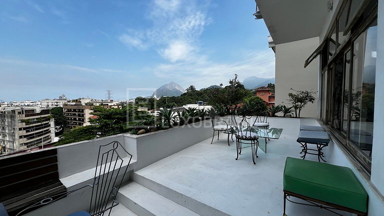 LB - RJ512 House Jardim Botânico 04 Bedrooms Vacation Rental