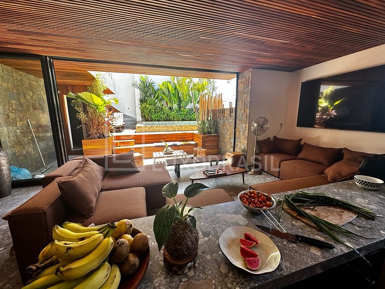 LB - RJ101 Triplex Penthouse Ipanema Vacation Rental