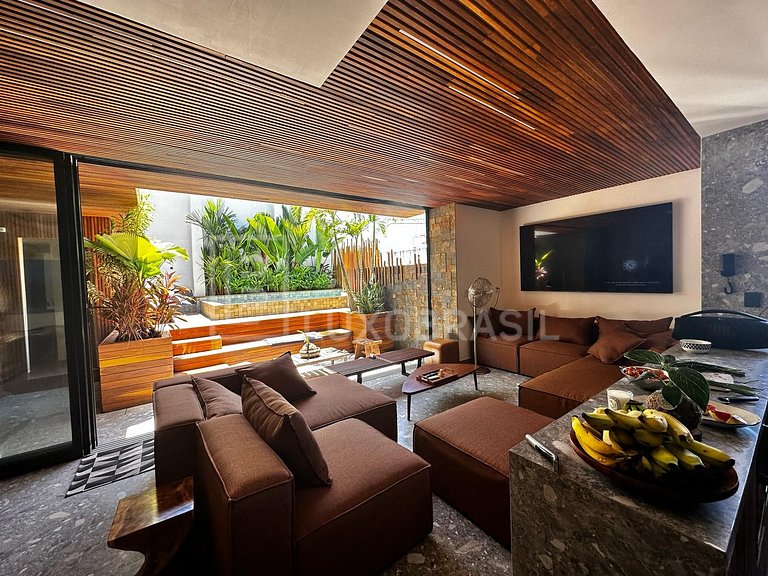 LB - RJ101 Triplex Penthouse Ipanema Vacation Rental