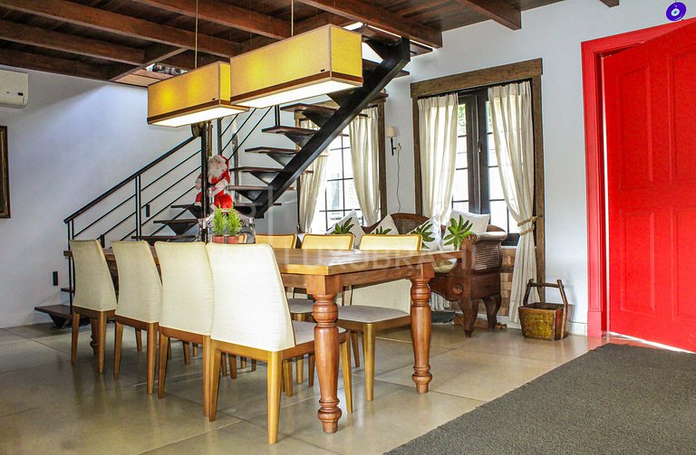 LB - RJ103 Canal House Vacation Rental