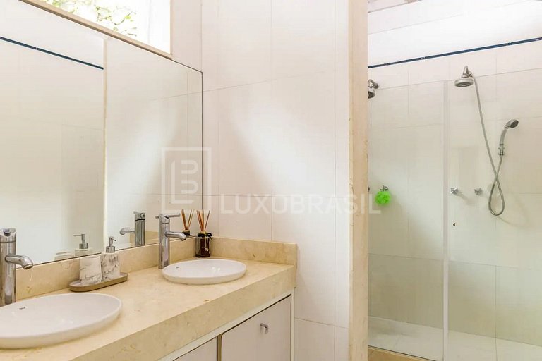 LB - RJ164 Spectacular House in Itanhangá Vacation Rental