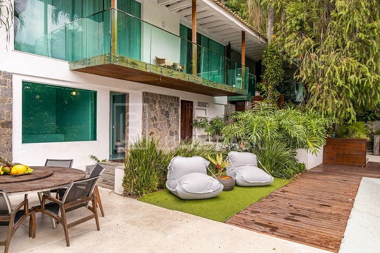 LB - RJ164 Casa con 5 dormitorios en venta, 450 m² – Itanhan