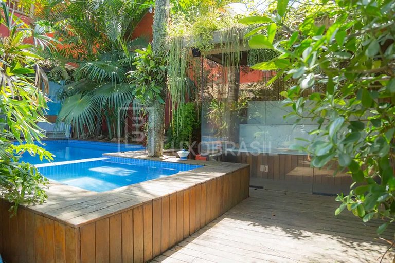 LB - RJ742 Casa con deck en las orillas del canal en Barra d