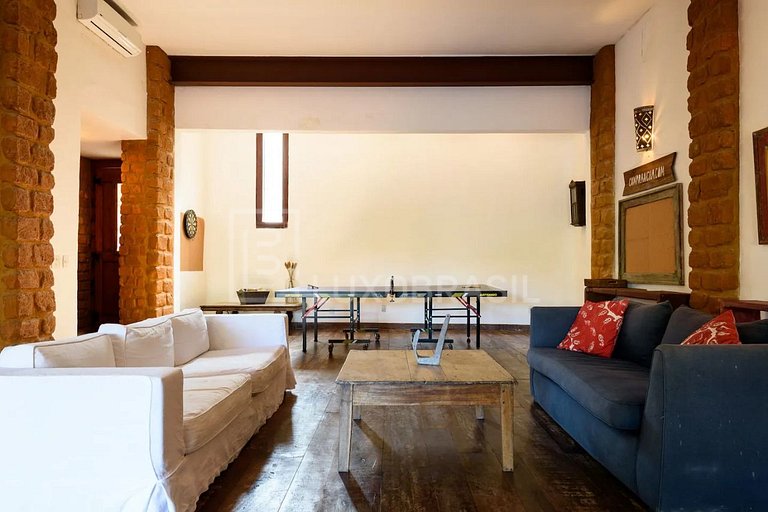 LB - RJ742 Casa con deck en las orillas del canal en Barra d