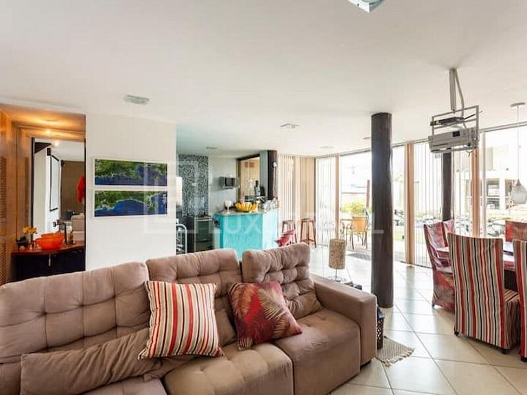 LB - AR28 House Angra Beira Mar Seasonal Rent