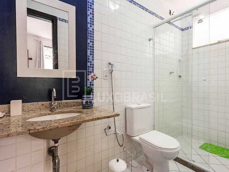 LB - AR28 House Angra Beira Mar Seasonal Rent