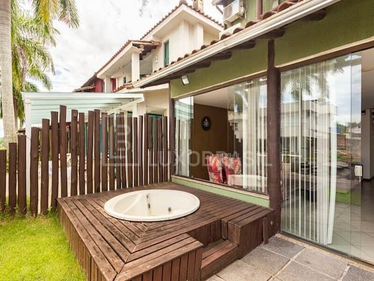 LB - AR28 House Angra Beira Mar Seasonal Rent