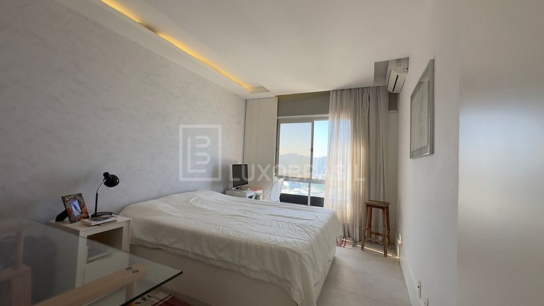 LB - RJ104 Apartamento no Barra Beach com 1 Suíte e Vista La