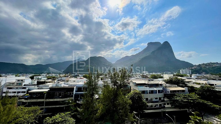 LB - RJ105 Linear Penthouse 04 Suites Oceanfront Pepê Vacati