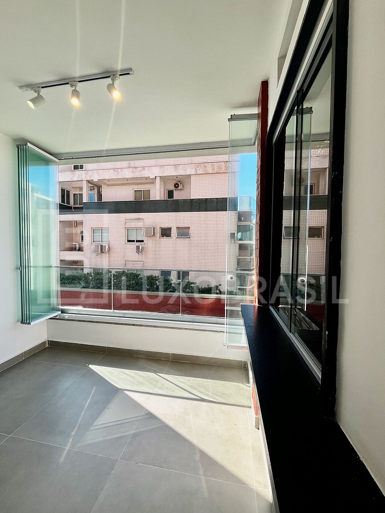 LB - RJ110 Side Sea View Apartment Pepê for Sale