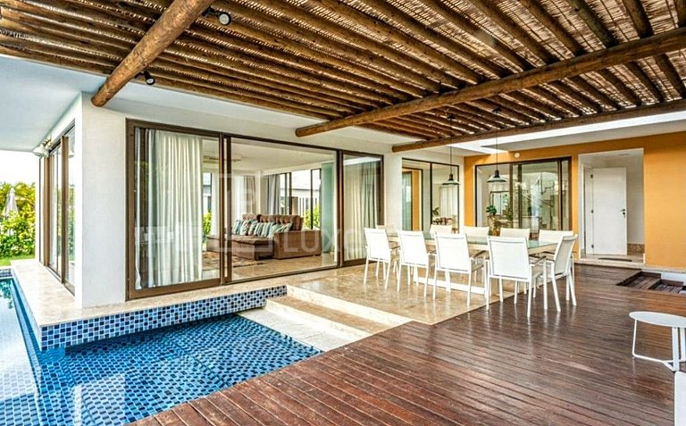 Vila Praia do Forte – 4 Suítes com Piscina