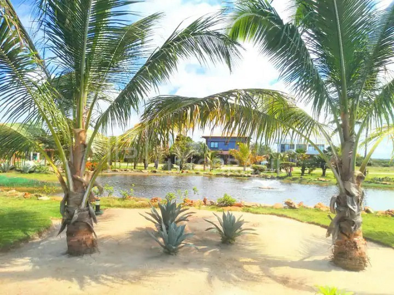Vila Praia do Forte – 4 Suítes com Piscina