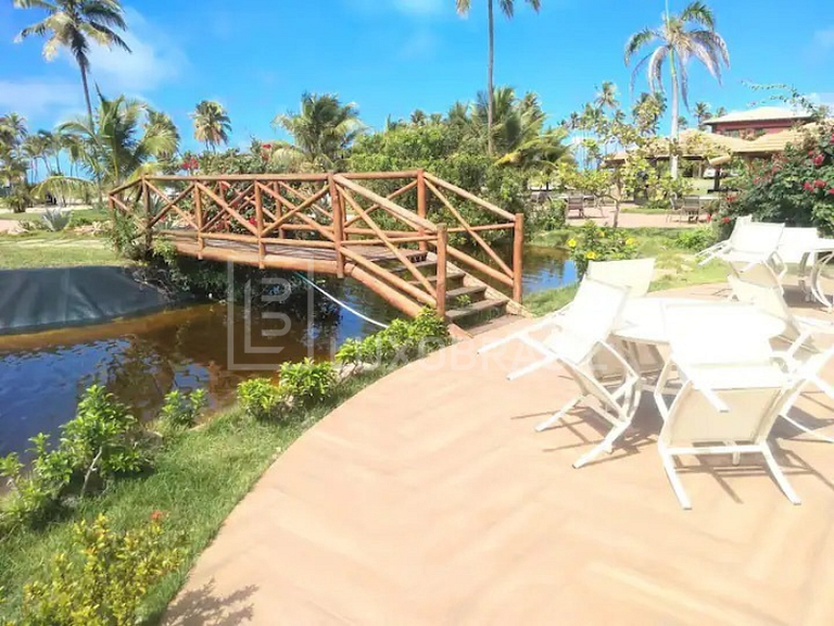 Vila Praia do Forte – 4 Suítes com Piscina