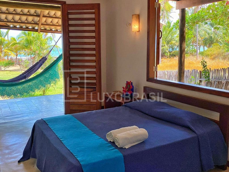 LB - CE04 Casita de Flores en la Playa Icaraizinho de Amonta