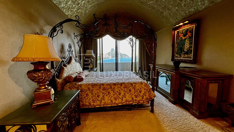 LB - RJ111 Mansion with 4 Bedrooms + Land, 3,490 m² — For Sa