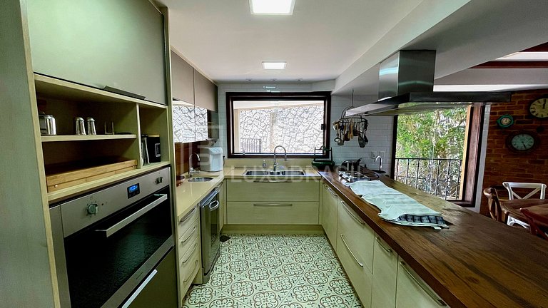LB - RJ115 Mansion Resort Barra da Tijuca Vacation Rental