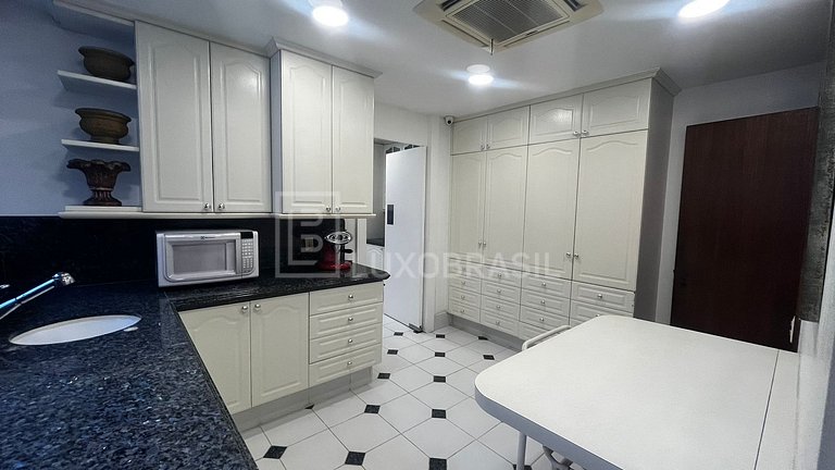 LB – RJ111 | Mansión en Joá en Venta – 4 Dormitorios + Gran