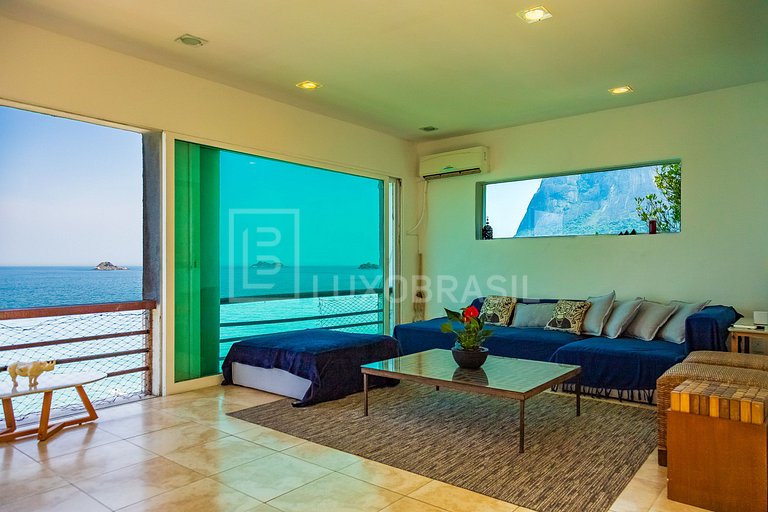 LB- RJ15 Vila Beira-Mar de São Conrado Vacation Rental, Day