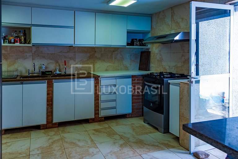 LB- RJ15 Vila Beira-Mar de São Conrado Vacation Rental, Day