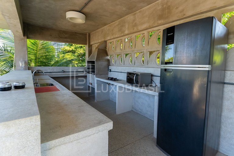 Mansão Orla Portogalo – Luxo à Beira-Mar em Angra