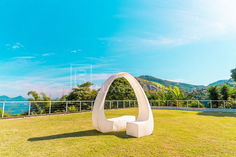 Mansão Orla Portogalo – Luxo à Beira-Mar em Angra