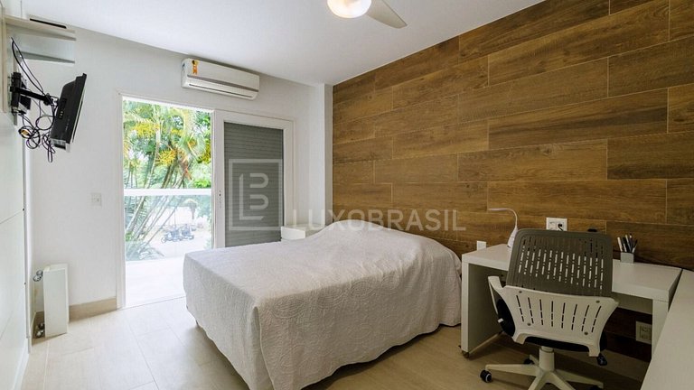 Casa Santa Mônica – 6 Quartos Luxo Barra da Tijuca