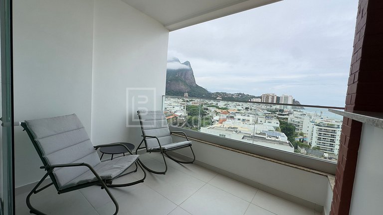 LB - RJ14 Conforto e Vista para o Mar: Flat de 51 m² no Barr