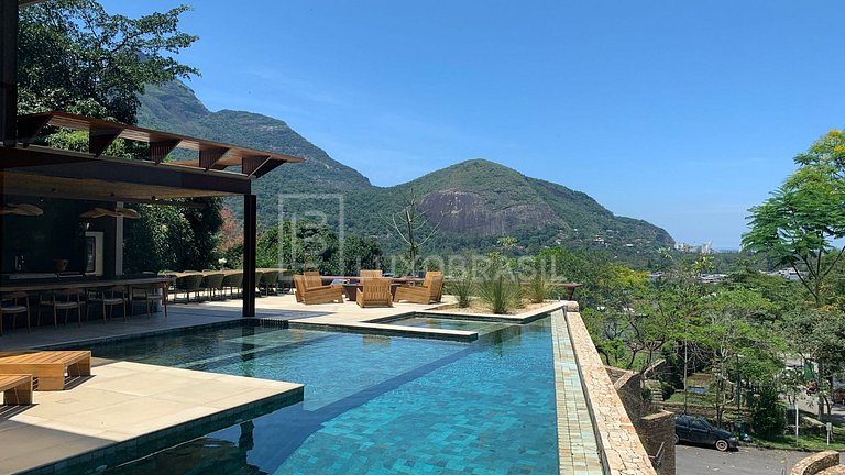 LB - RJ83 Luxurious House with Stunning View in Itanhangá