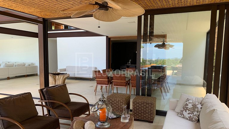 LB - RJ83 Luxurious House with Stunning View in Itanhangá