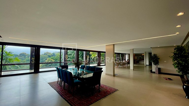 LB - RJ832 Cinematic 9-Suite Residence for Sale - Itanhangá