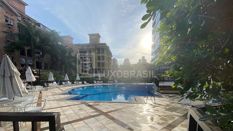 LB - RJ93 Casa Triplex com 05 Quartos no Del Lago à Venda e