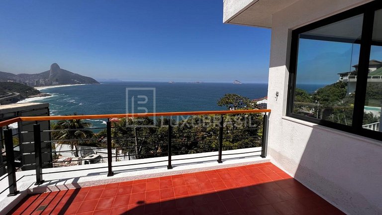LB #RJ88 Exclusive House in Joá with Breathtaking View of Pe