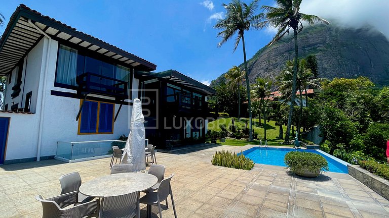 LB - RJ85 | 4-Bedroom House with Sea Views in Joá – Long-Ter