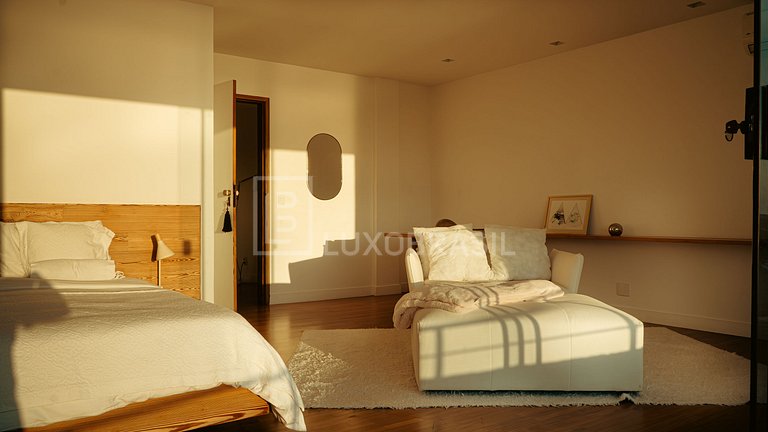 LUXOBRASIL #RJ720 Mansión Joie Joá 04 Dormitorios, 03 Suites