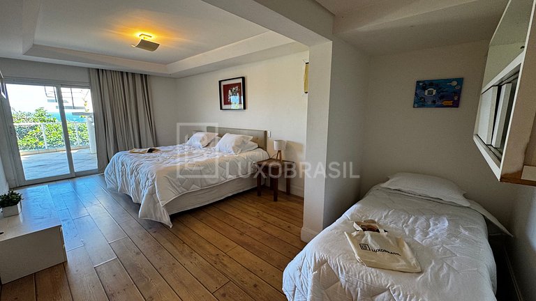 LUXOBRASIL #RJ849 Mansion in Joá 04 Suites House Season Rent