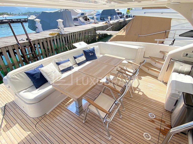 Luxo Brasil | Schaefer 620: Estilo e exclusividade no mar pa