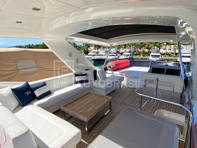 Luxo Brasil | Schaefer 620: Style and exclusivity at sea for