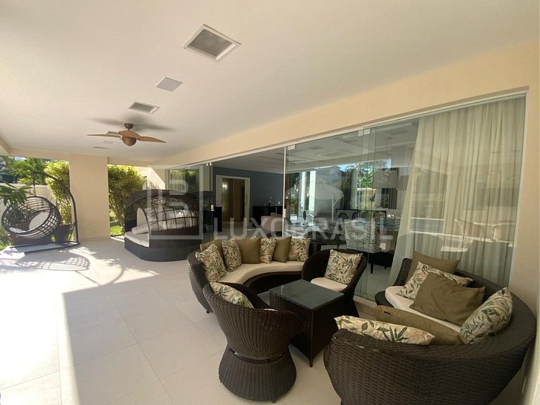 Luxo Brasil #116 Manoir Blanc del Lago: 5-suite home for you
