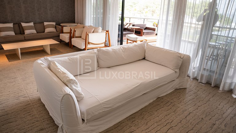 Luxobrasil #RJ89 Beachfront Apartment Barra Vacation Rentals