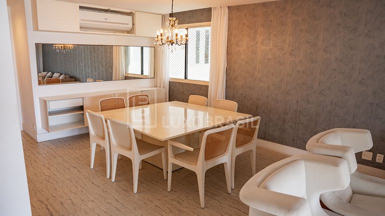 Luxobrasil #RJ89 Beachfront Apartment Barra Vacation Rentals