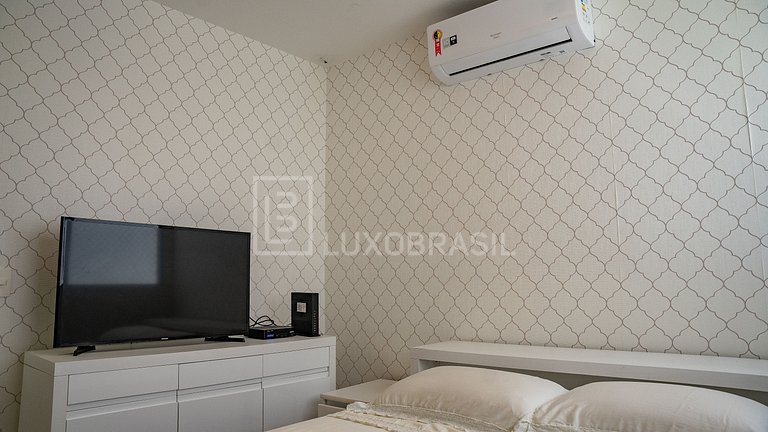 LB - RJ89 Apartamento Frente Mar Barra