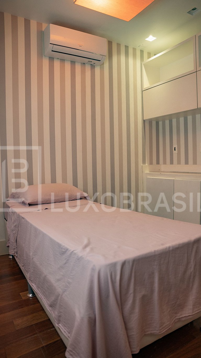 LUXOBRASIL #RJ89 Apartamento Frente Mar Barra