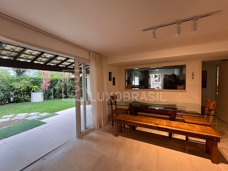 LuxoBrasil #RJ123 Refugio exclusivo en el Condominio Vivenda