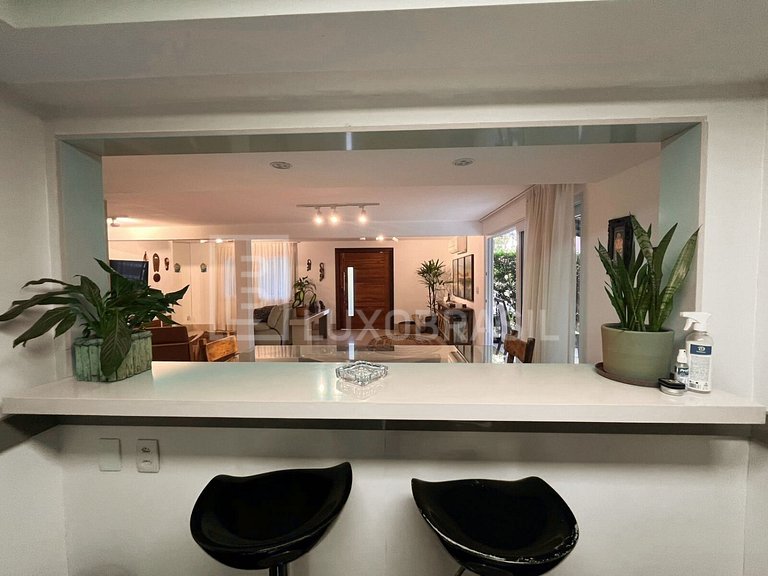 LuxoBrasil #RJ123 Refugio exclusivo en el Condominio Vivenda