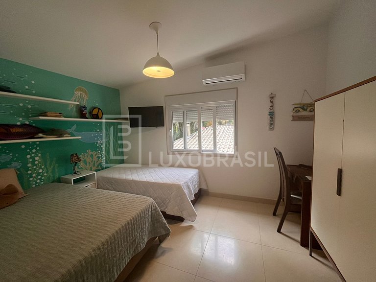 LuxoBrasil #RJ123 Refúgio exclusivo no Condomínio Vivendas d
