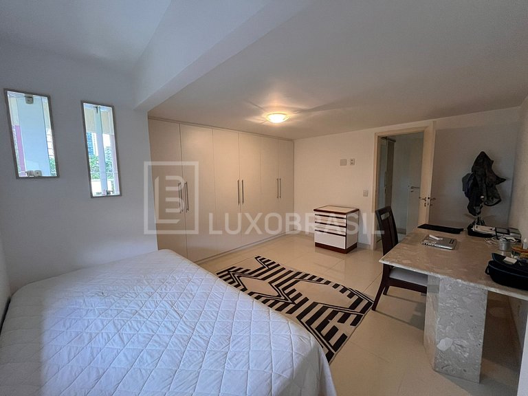 LuxoBrasil #RJ123 Refúgio exclusivo no Condomínio Vivendas d