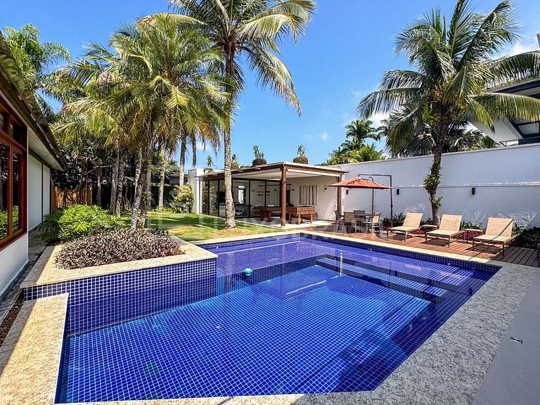 LB - SP11 Villa Guarujá – Casa Completa Frente al Mar