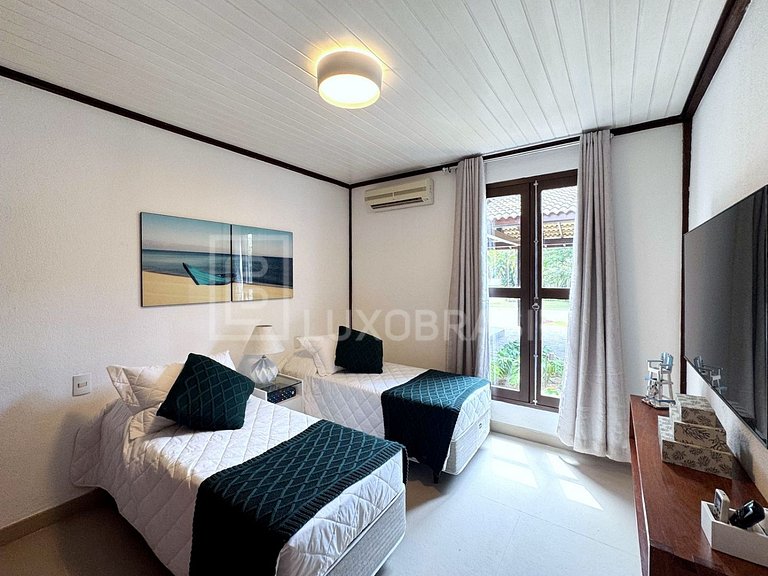 LB - SP11 Villa Guarujá – Fully Equipped Beachfront Home