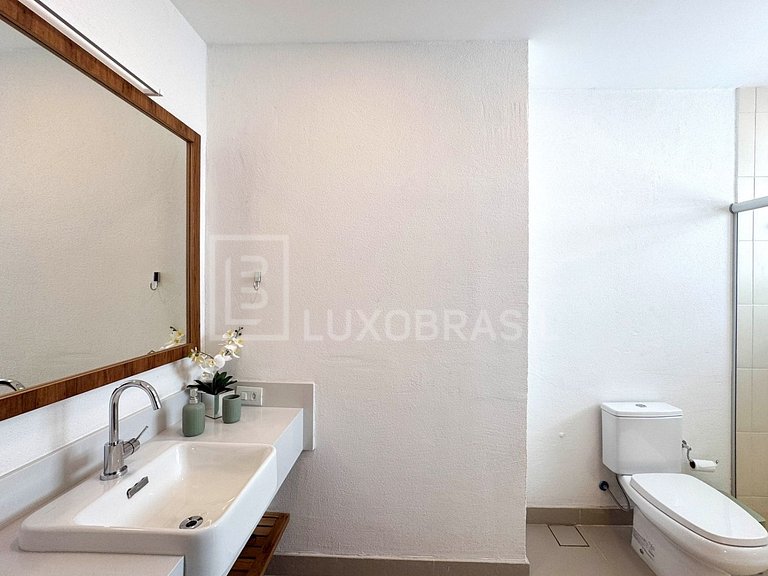 LB - SP11 Villa Guarujá – Fully Equipped Beachfront Home