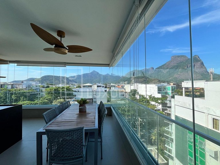 LuxBrasil #RJ117 Refúgio com Vista Incrível no Barra Beach A